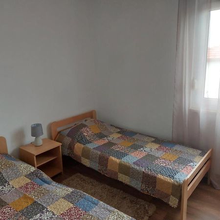 Apartman Lena Pula Exterior foto